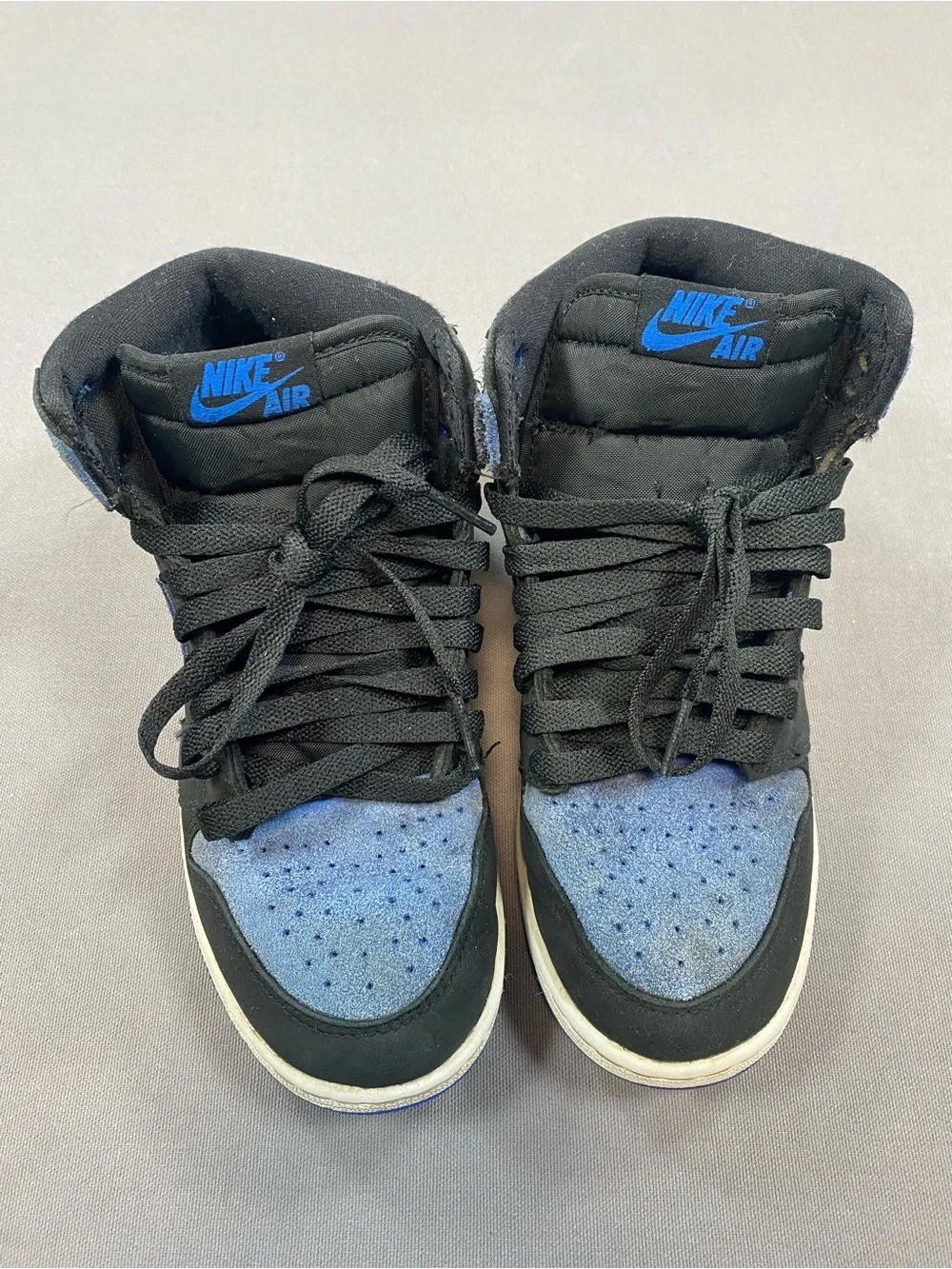 Jordan Kids High-Top Sneakers in Black and Blue